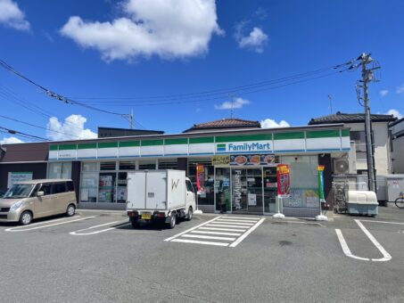 ファミリーマート東久留米南町店