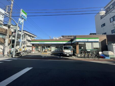 ファミリーマート板橋大谷口北町店