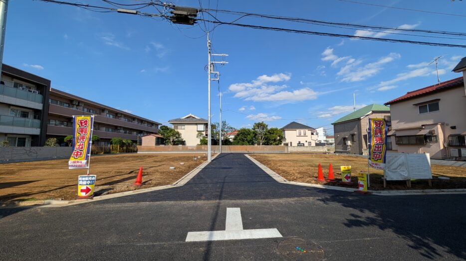 新設した道路をA号地とE号地付近から撮影しています！